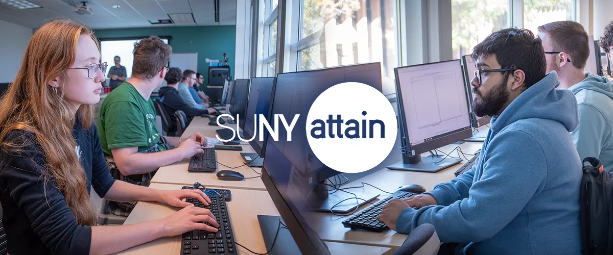 SUNY ATTAIN: Students studying in the computer lab