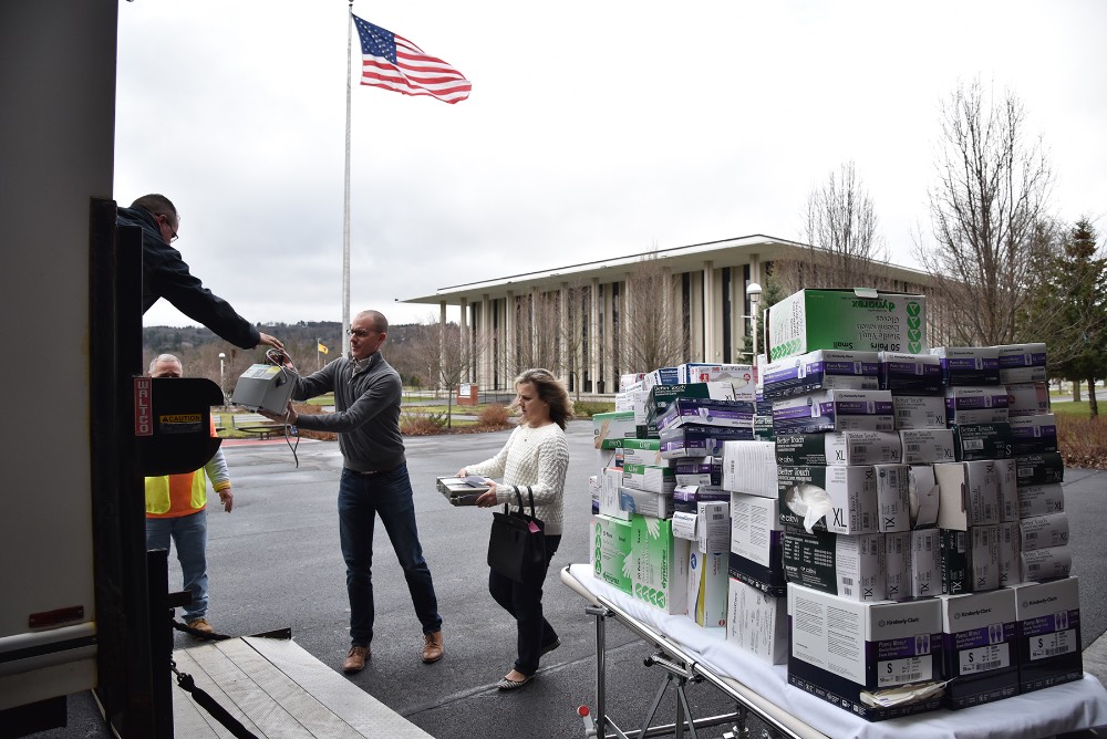 MVCC donates medical supplies to MVHS